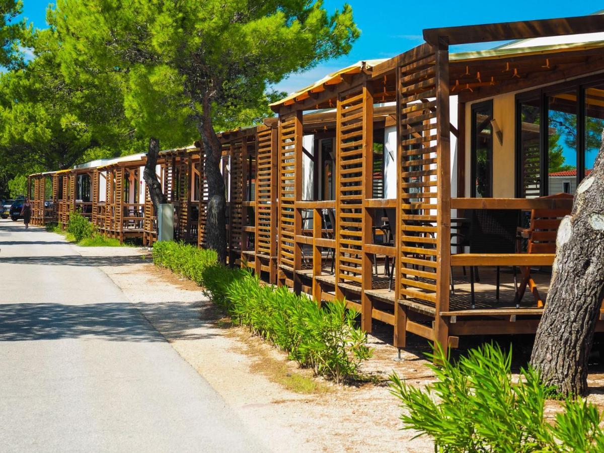 Mediteran Travel Mobile Homes Solaris Brodarica  Eksteriør billede